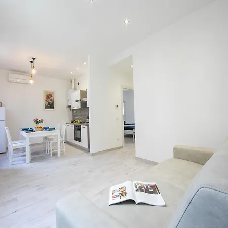 Collegio Dei Dottori Apartment Lake Como